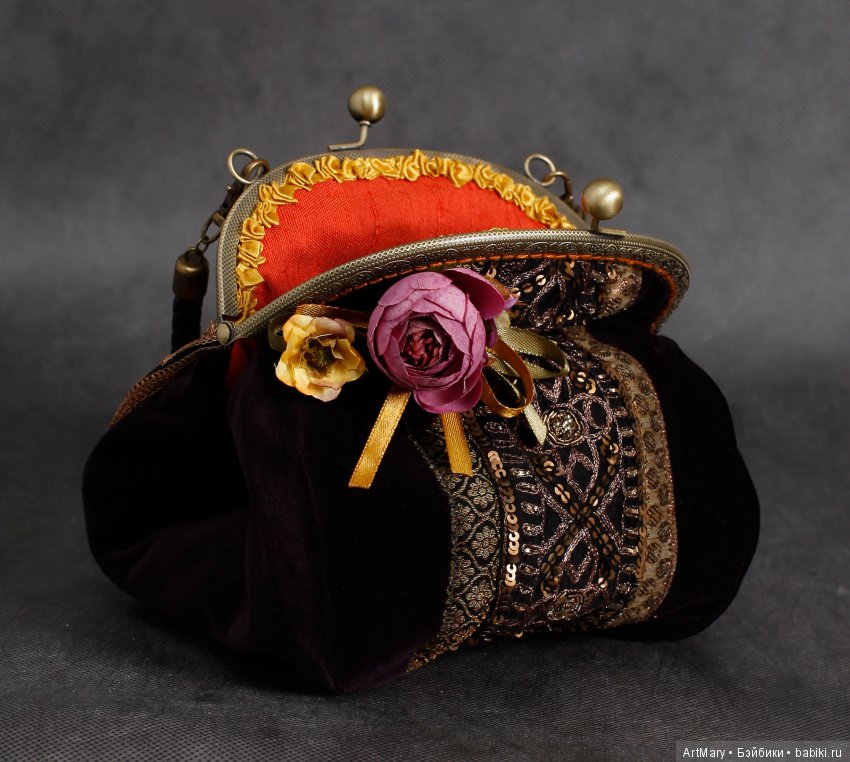 Дорожная сумочка для антикварной куклы (фото 10)