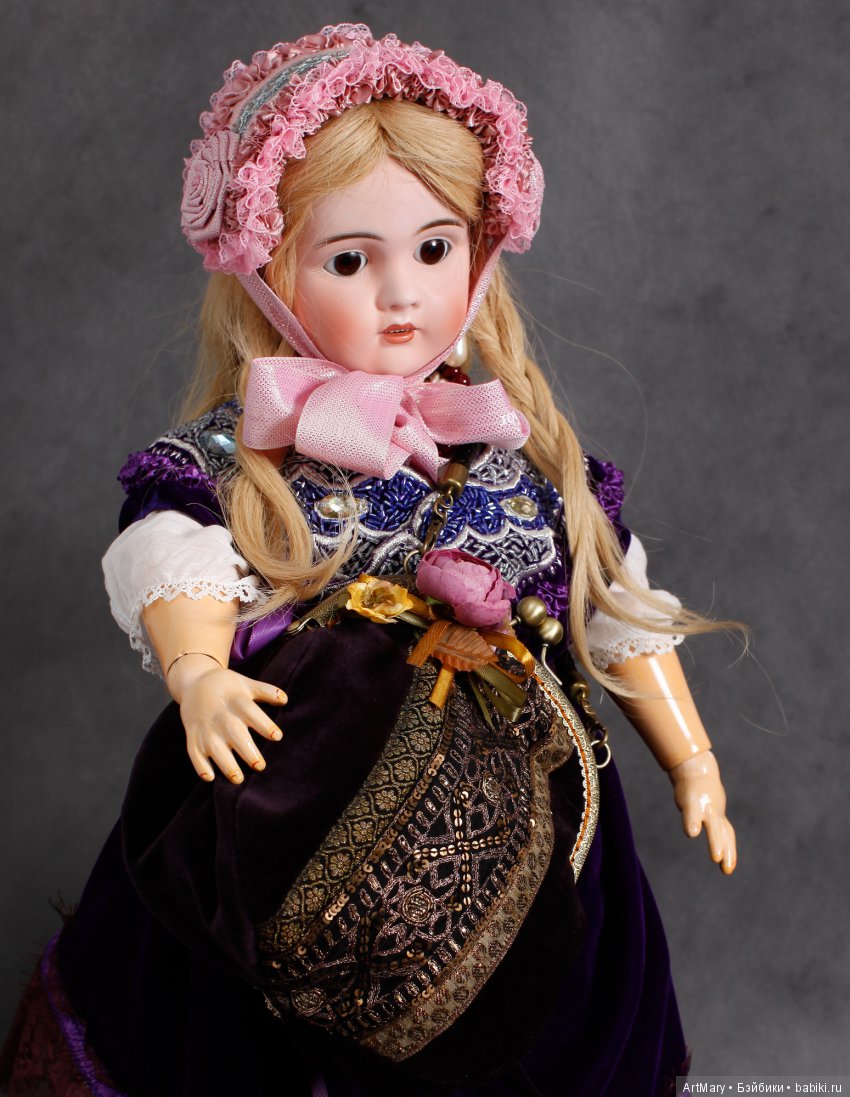 Дорожная сумочка для антикварной куклы