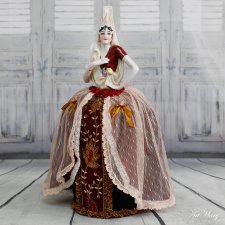 Эсмеральда, фарфоровая антикварная Half-doll