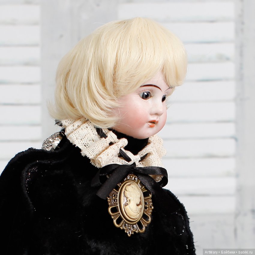 Черный принц — Авторские куклы в антикварном стиле: будуарные (фото 10)