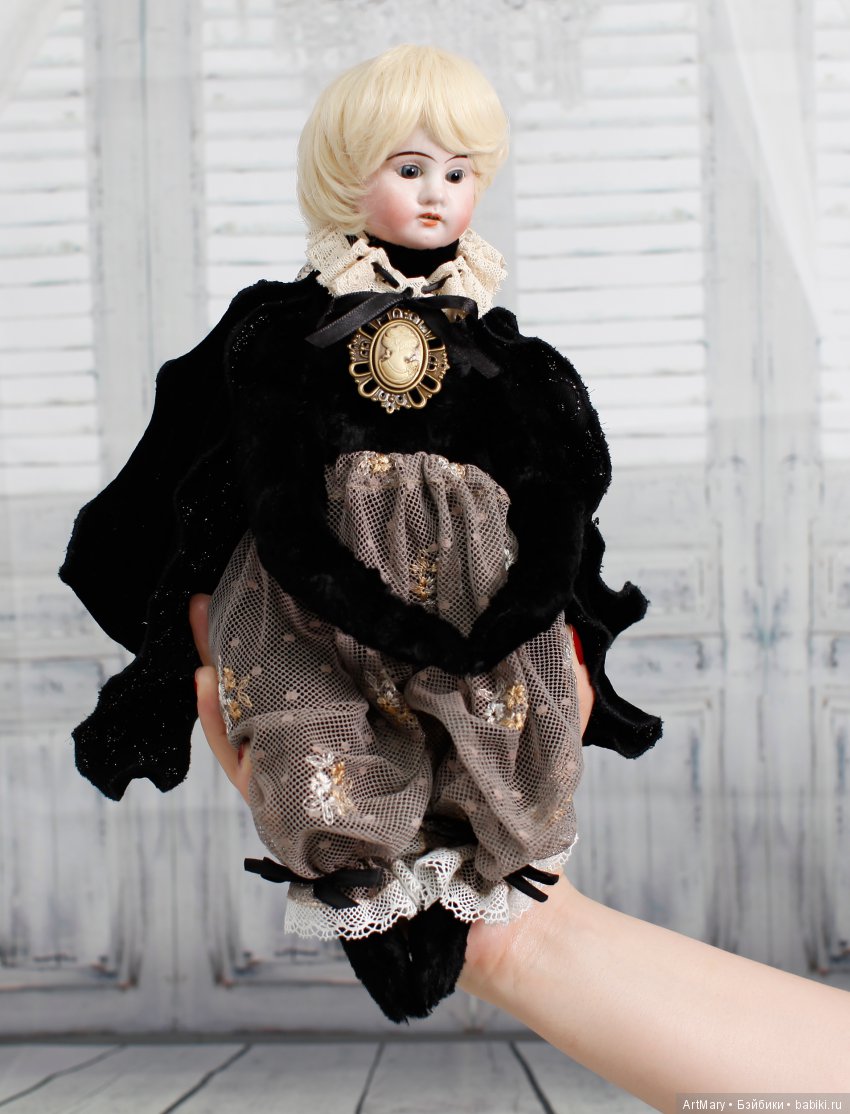 Черный принц — Авторские куклы в антикварном стиле: будуарные (фото 6)