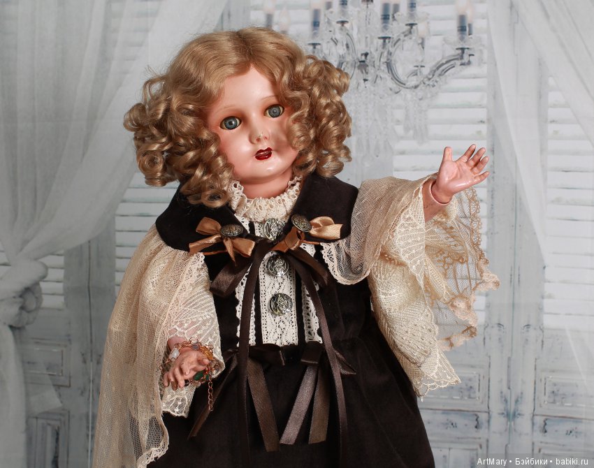 Антикварная кукла Матильда