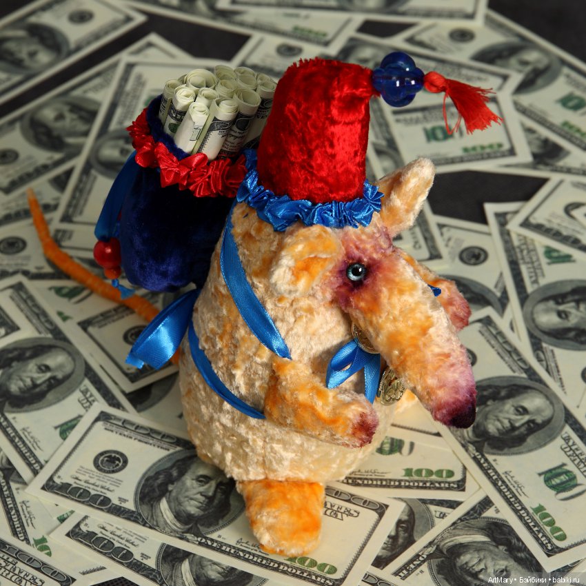 Освальд-денежная крыса — Авторские игрушки из разных материалов: синельная проволока (фото 3)