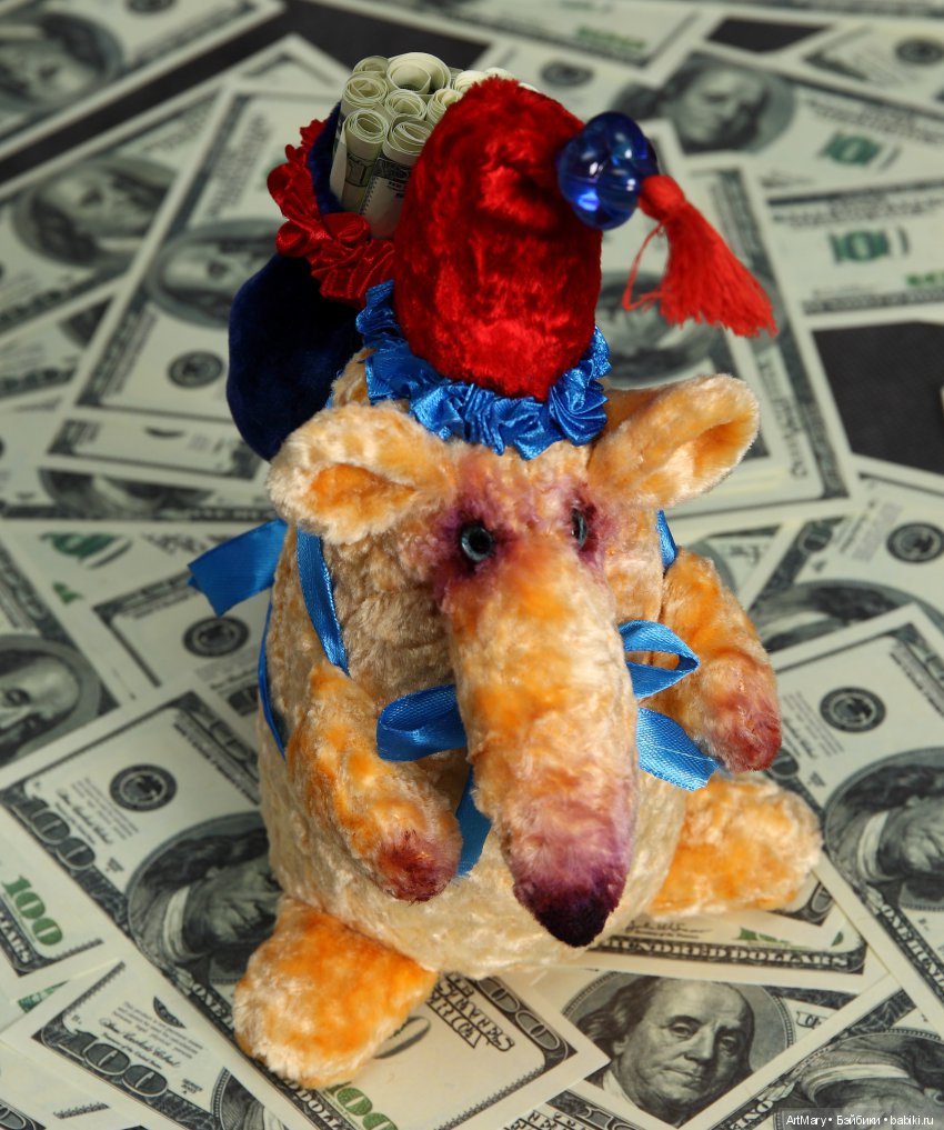 Освальд-денежная крыса — Авторские игрушки из разных материалов: синельная проволока (фото 4)