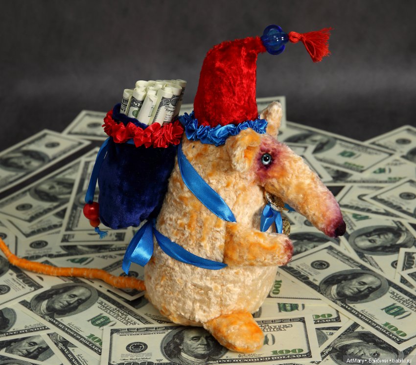 Освальд-денежная крыса — Авторские игрушки из разных материалов: синельная проволока (фото 2)