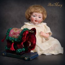 Слоник - друг антикварных кукол