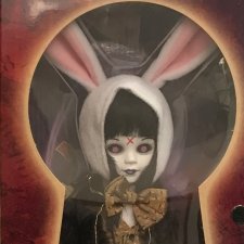 Кролик Экзорцист Living dead dolls Кролик Экзорцист Living dead dolls