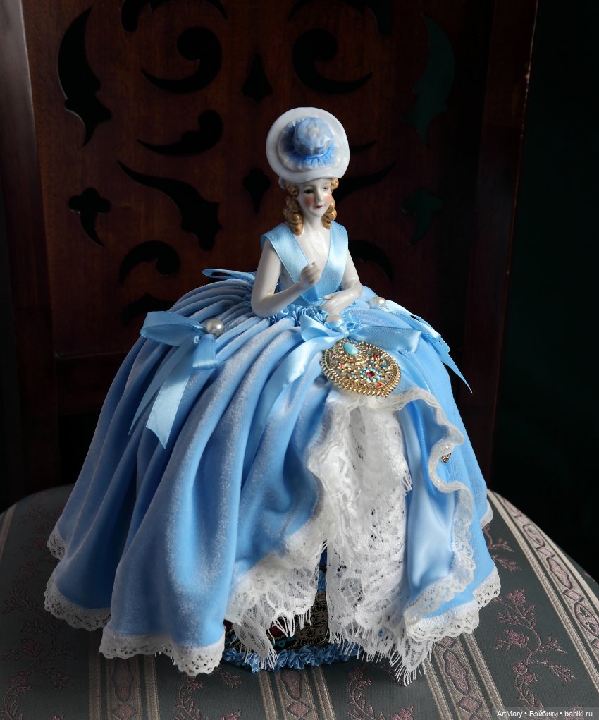 Авторская игольница Агата на основе антикварной куклы-половинки half doll | Бэйбики Авторская игольница Агата на основе антикварной куклы-половинки half doll