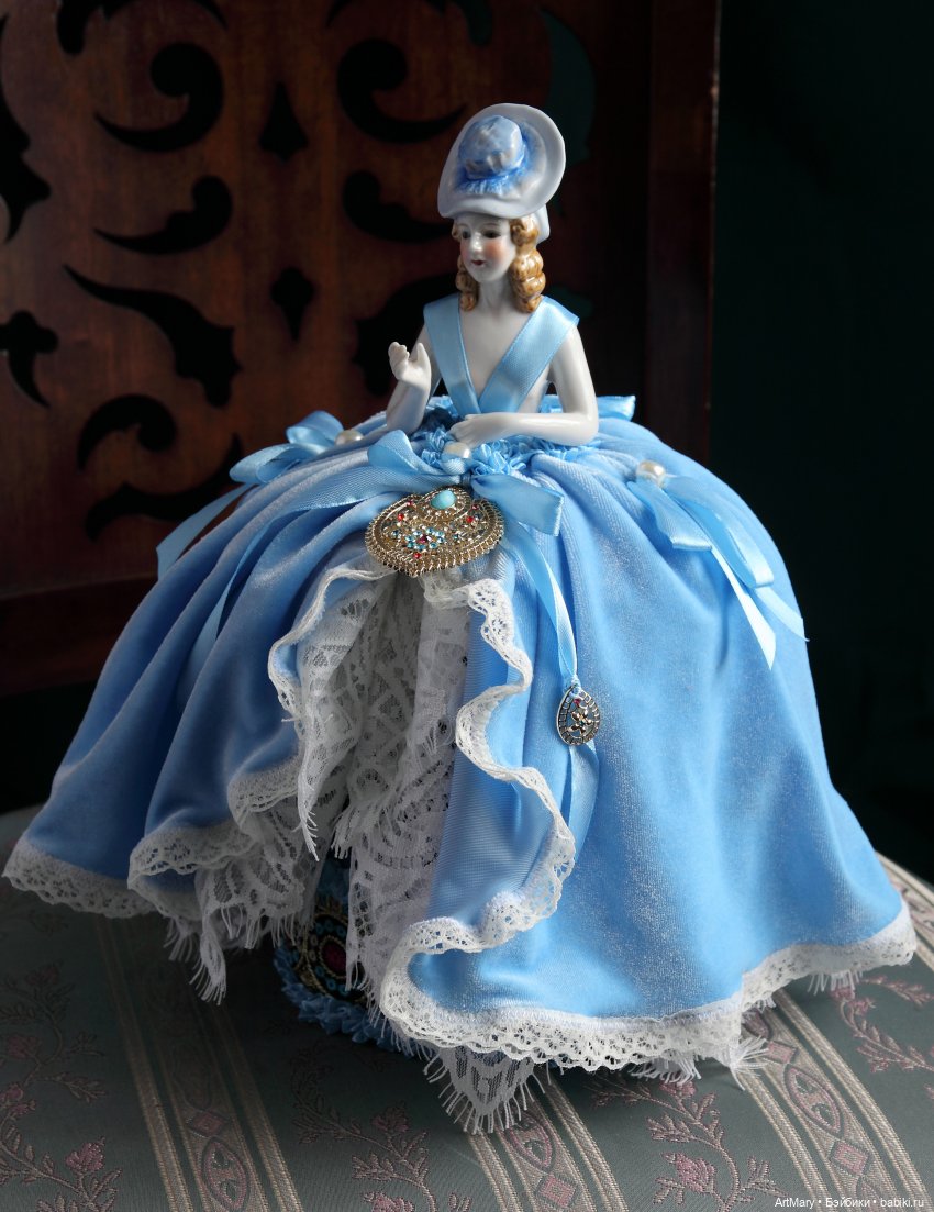 Авторская игольница Агата на основе антикварной куклы-половинки half doll | Бэйбики Авторская игольница Агата на основе антикварной куклы-половинки half doll