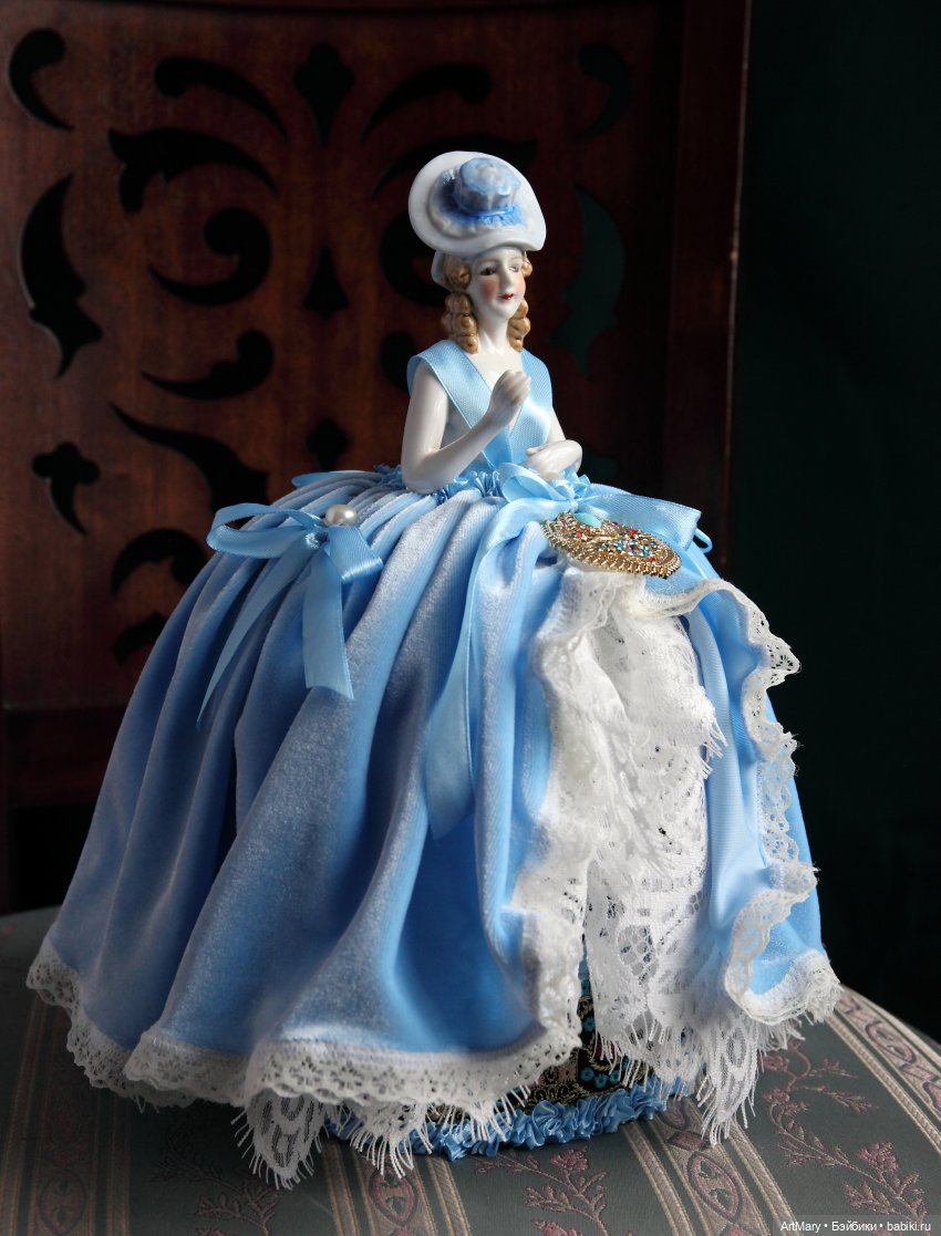 Авторская игольница Агата на основе антикварной куклы-половинки half doll | Бэйбики Авторская игольница Агата на основе антикварной куклы-половинки half doll