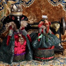 Игольницы-держатели для брошей Мышильда и Елизавета