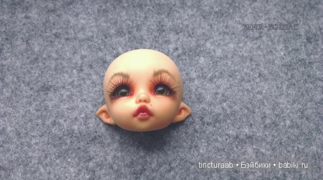 ...Ангелы иногда сидят на подоконниках