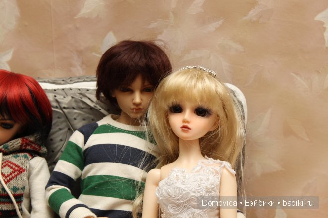 Мы до сих пор играем в куклы