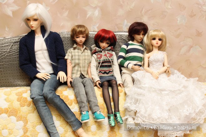 Мы до сих пор играем в куклы