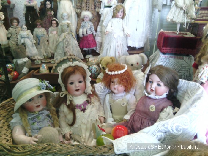 Пошла в магазин,а попала на выставку кукол)) (фото 8)