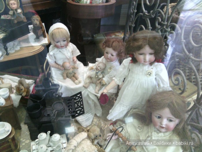 Пошла в магазин,а попала на выставку кукол)) (фото 5)