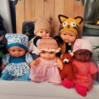 Малышня Паола Рейна