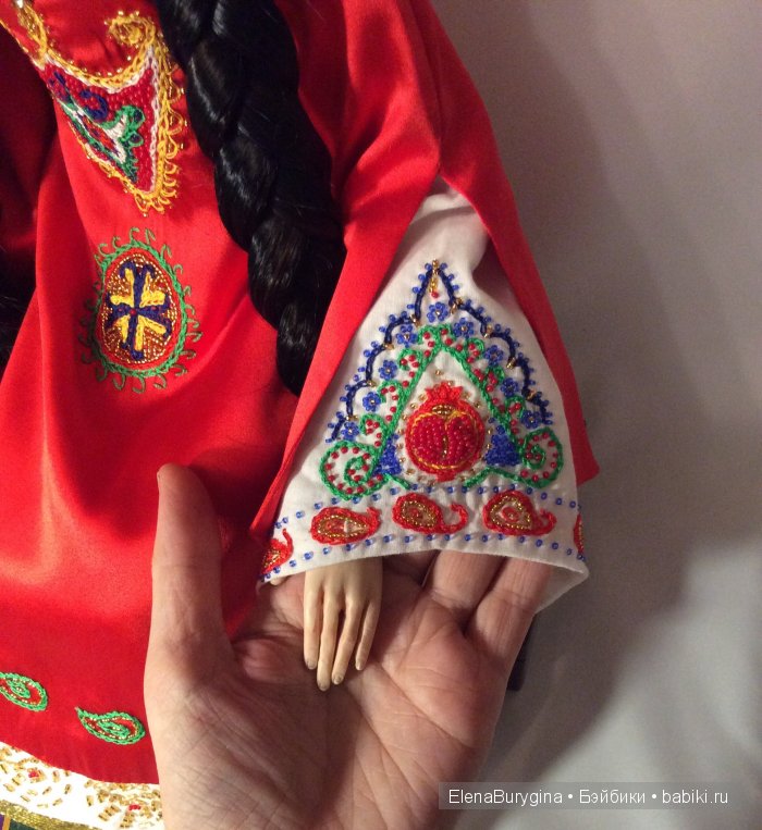 Аиша . Таджичка в свадебном наряде. Авторская кукла Бурыгиной Елены (фото 3)