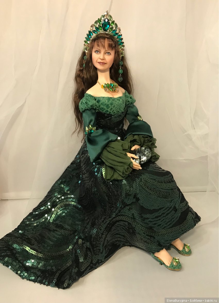 Портретная авторская кукла в образе Хозяйки медной горы. Авторская кукла Елены Бурыгиной (фото 3)