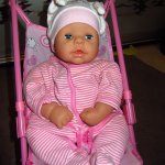 Мамочки играются,ведь вернуться в детство никогда не поздно. Игровые малыши  Baby Annabell, Chu-Chu, Baby Born от Zapf Creation и др.