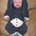 Первые вязалочки - одевалочки)