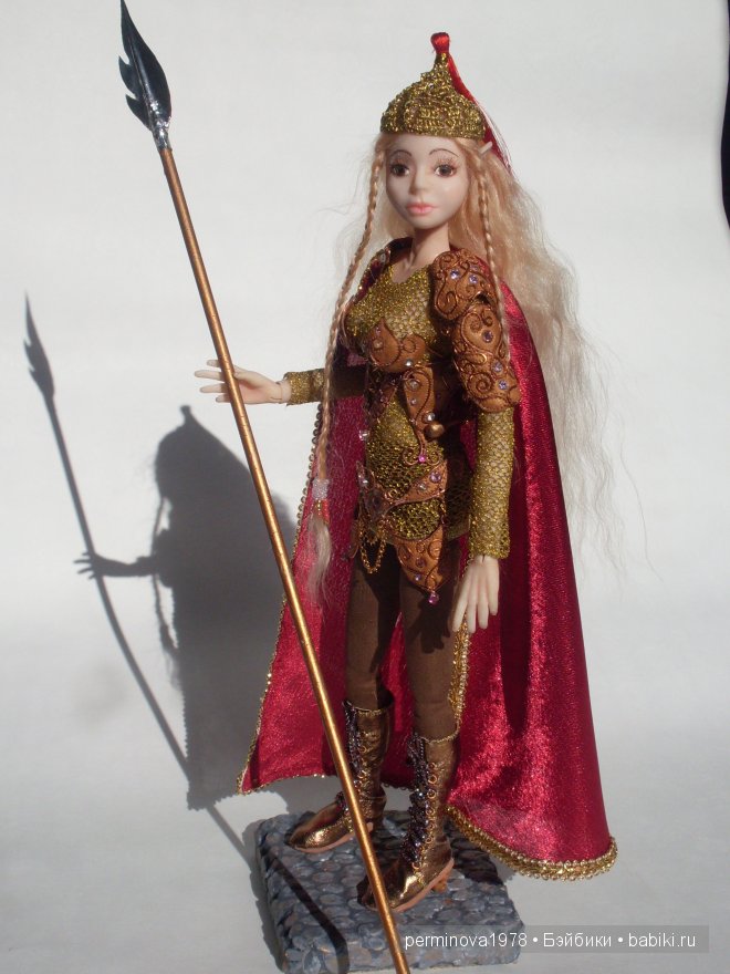 Лорана Золотой Полководец, авторская шарнирная кукла (фото 4)
