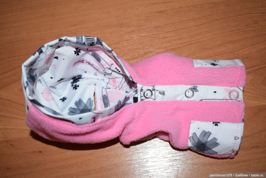 "Принцесса Анастасия и котята" М.К. по пошиву двусторонней жилетки