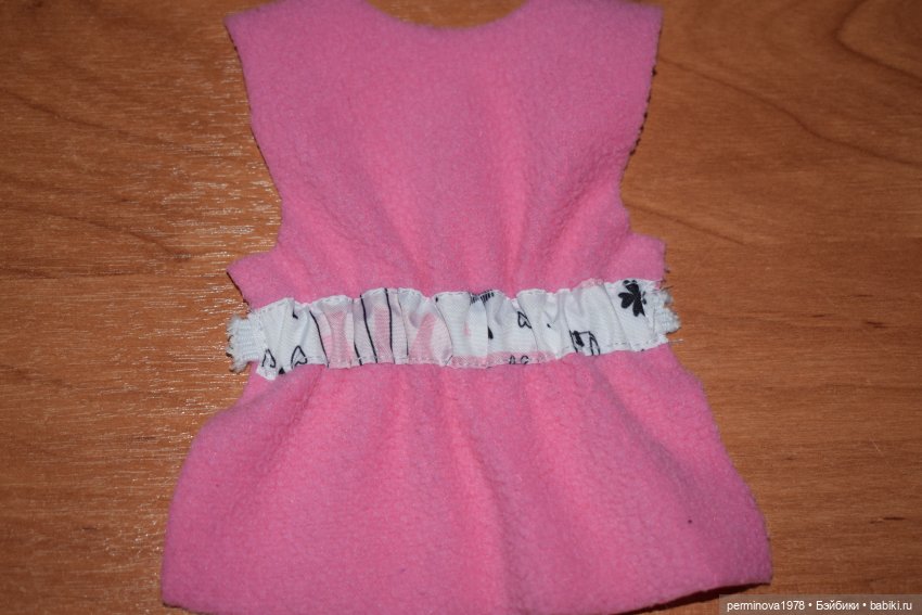 "Принцесса Анастасия и котята" М.К. по пошиву двусторонней жилетки (фото 7)