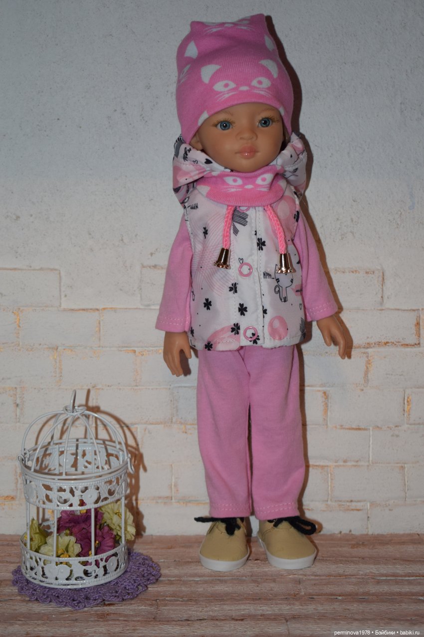 "Принцесса Анастасия и котята" М.К. по пошиву двусторонней жилетки