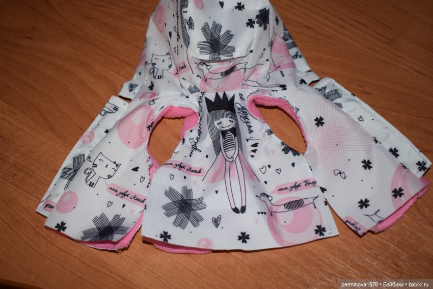 "Принцесса Анастасия и котята" М.К. по пошиву двусторонней жилетки