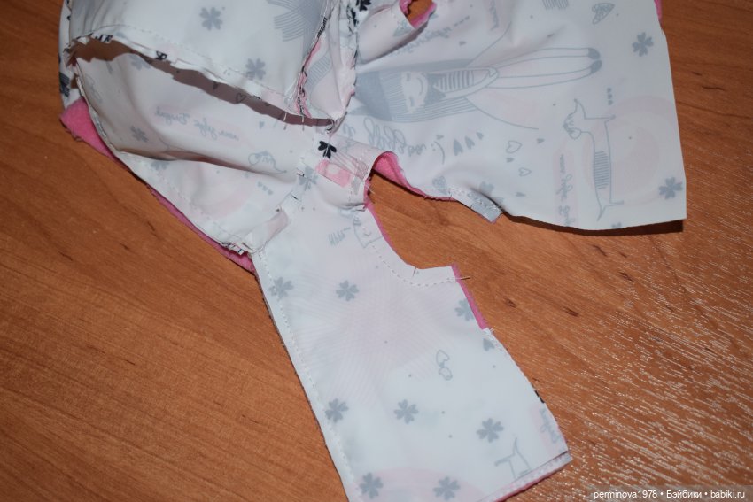 "Принцесса Анастасия и котята" М.К. по пошиву двусторонней жилетки