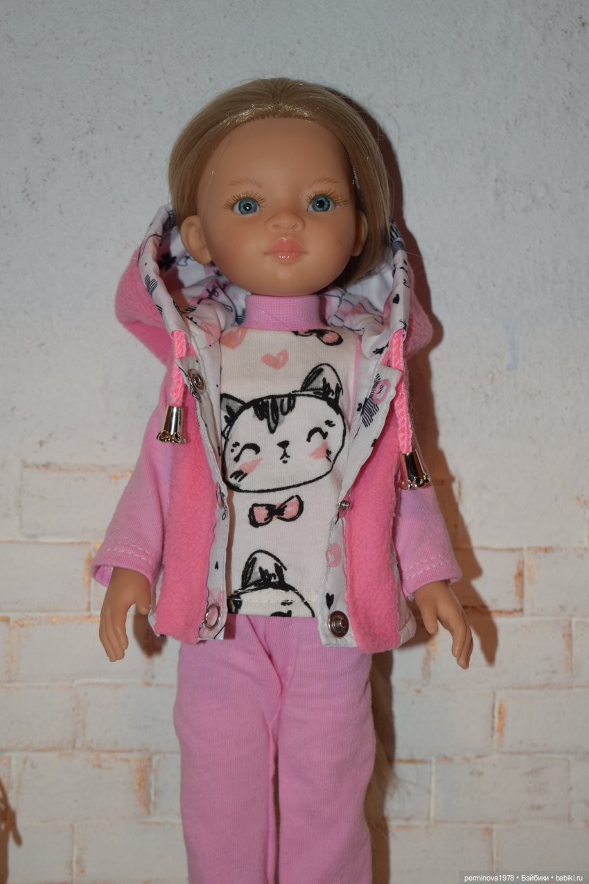 "Принцесса Анастасия и котята" М.К. по пошиву двусторонней жилетки