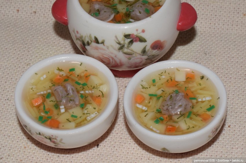 Кукольная миниатюра "Куриный бульон"