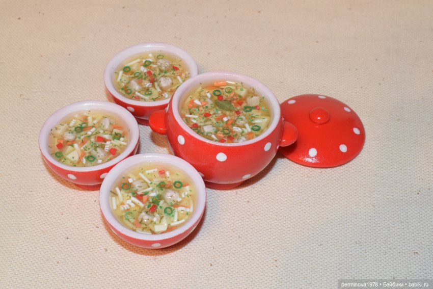 Красный чайник в белый горошек | Бэйбики Красный чайник в белый горошек