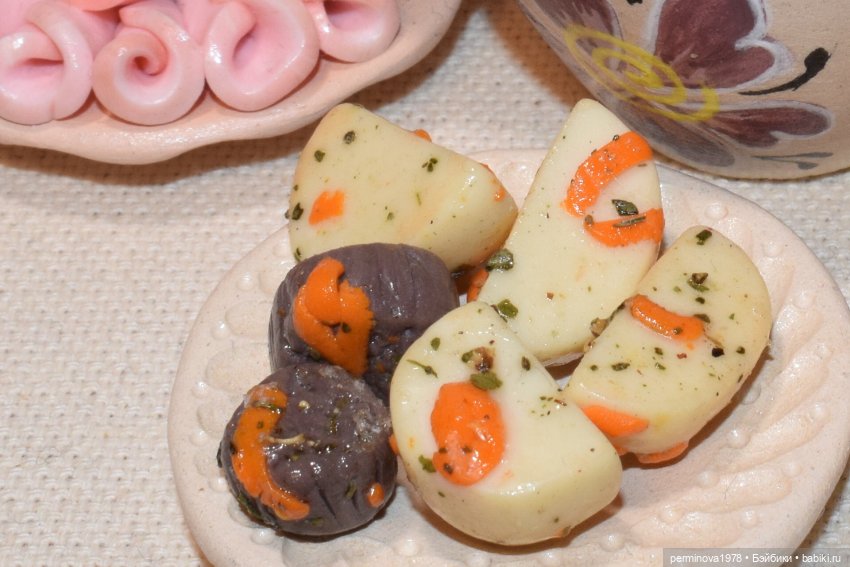 Картошка с мясом в горшочках | Бэйбики Картошка с мясом в горшочках