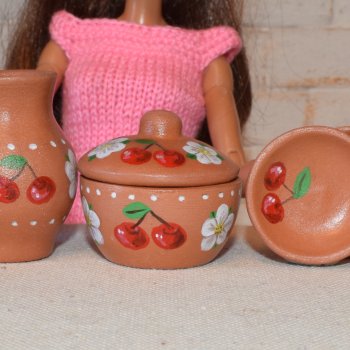 Набор посуды "Спелая вишня"