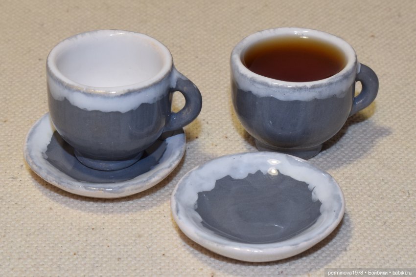 Новая партия посуды. Разгружаю печку