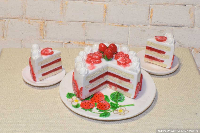 Клубничное настроение — Кукольная миниатюра своими руками: еда (фото 3)