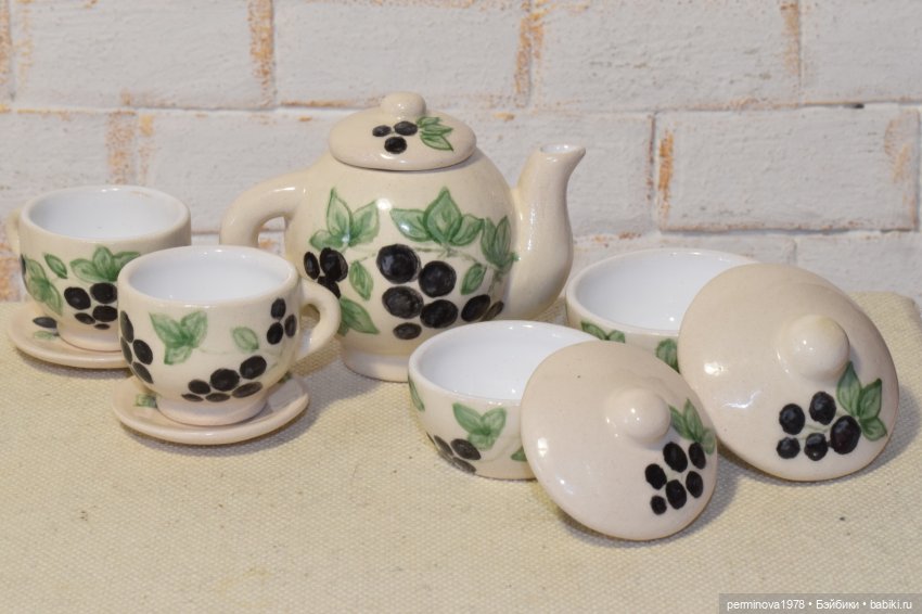 "Чёрная смородина" чайный сервиз 1 к 4 (фото 2)