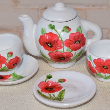 "Красные маки" Чайный сервиз 1 к 4