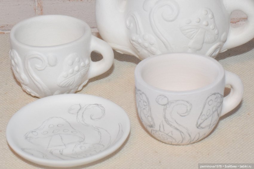 "Мухоморы и божьи коровки" Керамика. Процесс (фото 3)