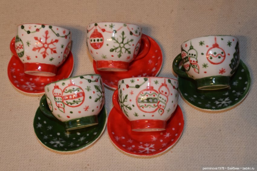 Наборы посуды к Новому Году (фото 6)