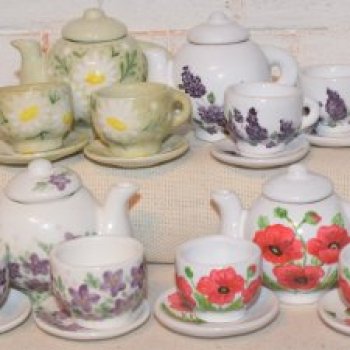 Наборы керамической посуды. Декор.