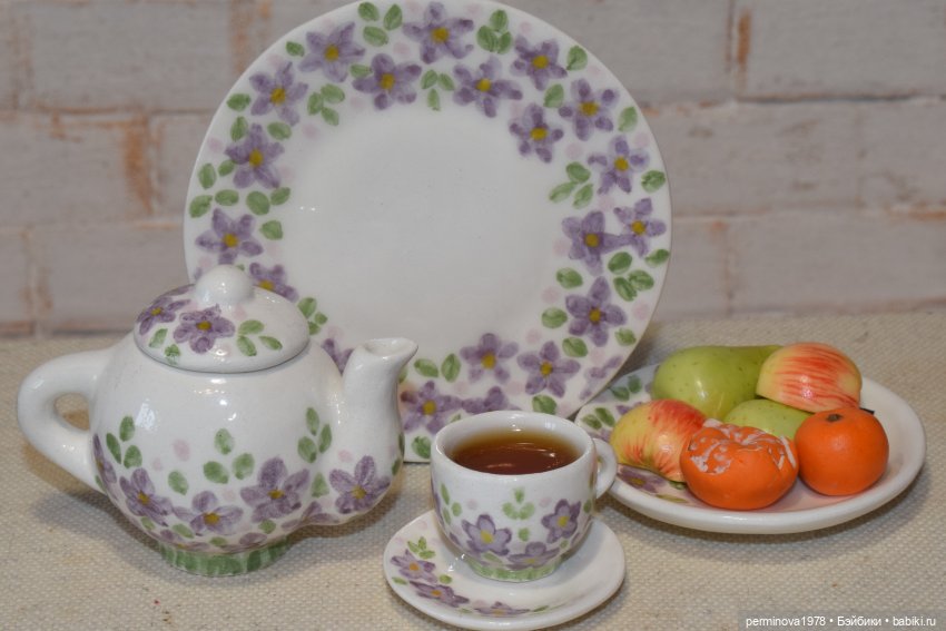 "Цветущая сирень" посуда в масштабе 1 к 4