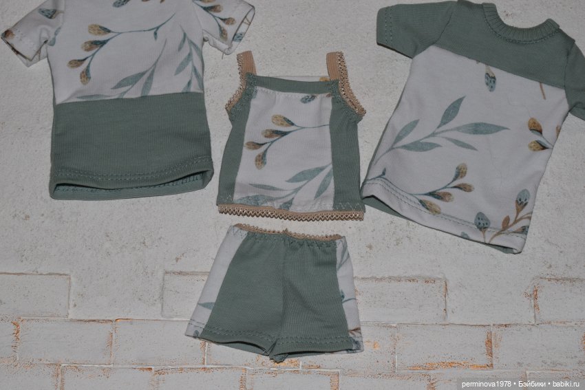 Комплект одежды "Шалфей и миндаль"