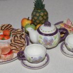 "Анютины глазки" чайный сервиз для кукол