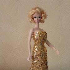 Золотое платье