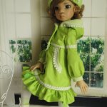 "майская зелень" романтический плащик для Каешки