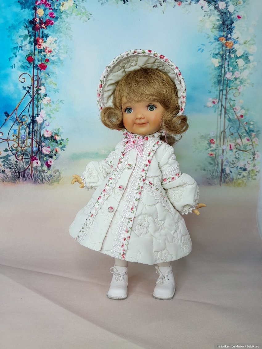 Скоро осень. Нарядное пальто для любимицы