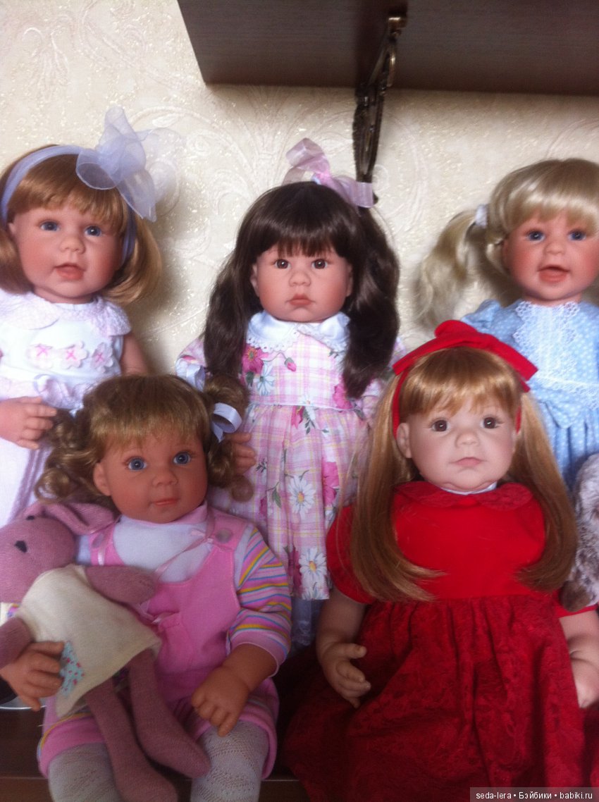 Моя коллекция кукол и как я ее размещаю. Куклы Sissel Skille, GOTZ, Lee Middleton (фото 2)